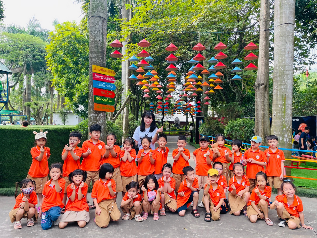 Chuyến tham quan thú vị của các bạn học sinh khối 1 trường Tiểu học Hoàng Hoa Thám tại Khu trải nghiệm Cánh Buồm Xanh Park