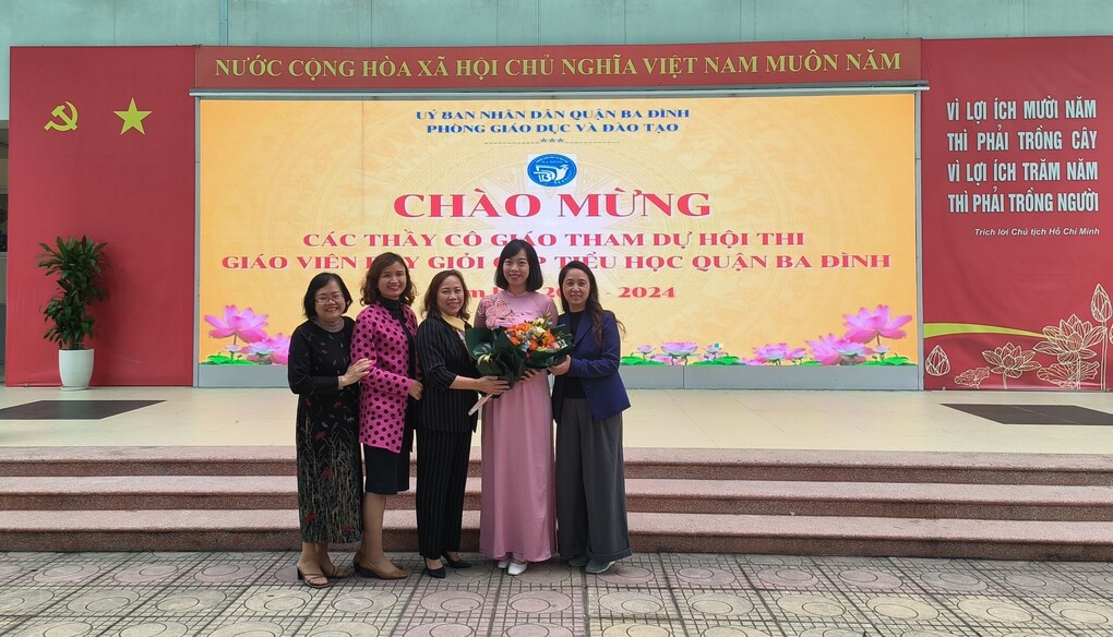 Tiết dự thi giáo viên dạy giỏi cấp Tiểu học môn Tiếng Việt đầy sáng tạo của cô giáo trẻ