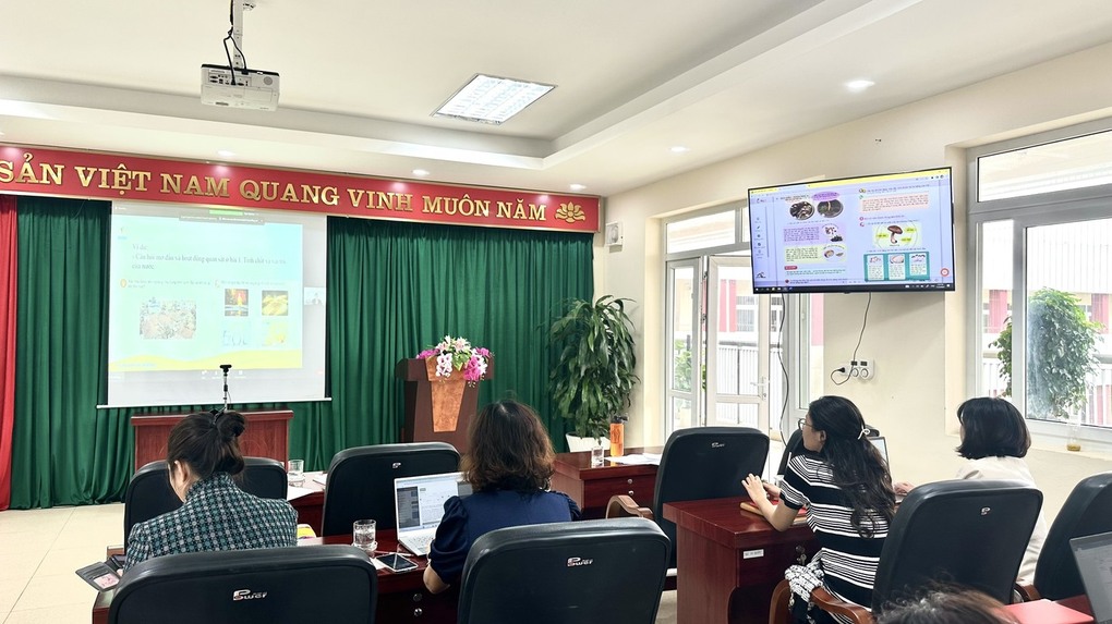 Trường Tiểu học Hoàng Hoa Thám – quận Ba Đình tham dự Hội nghị giới thiệu sách giáo khoa lớp 4 – Chương trình giáo dục phổ thông 2018