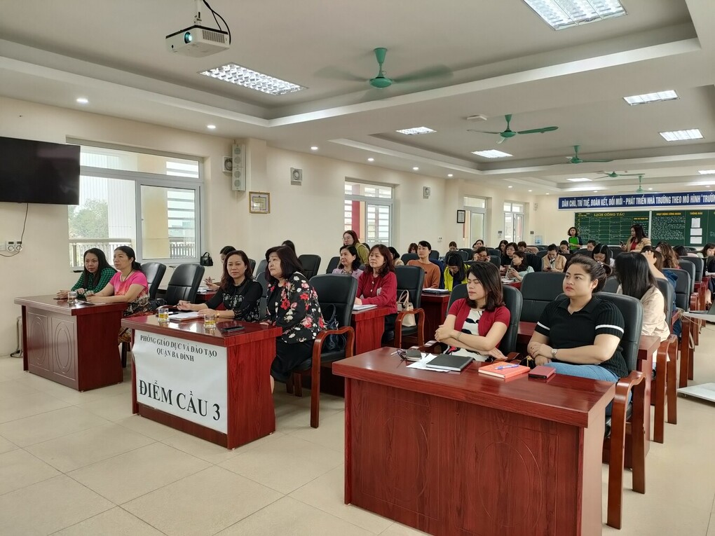 Các trường Tiểu học tại quận Ba Đình tham dự Hội nghị giới thiệu sách giáo khoa Tiếng Anh lớp 4 – Chương trình giáo dục phổ thông 2018